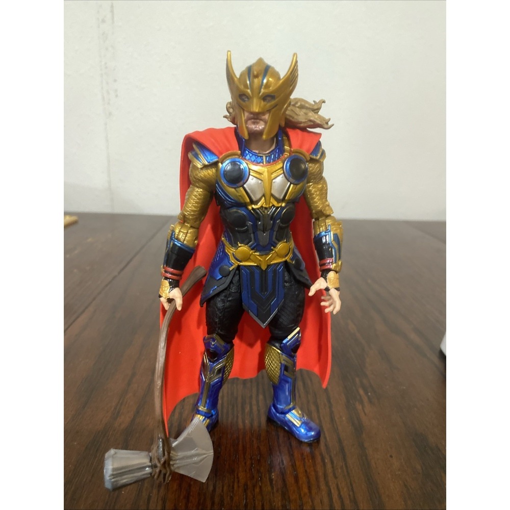 Hasbro Marvel Legends Thor Love and Thunder 6" Thor Action Figure